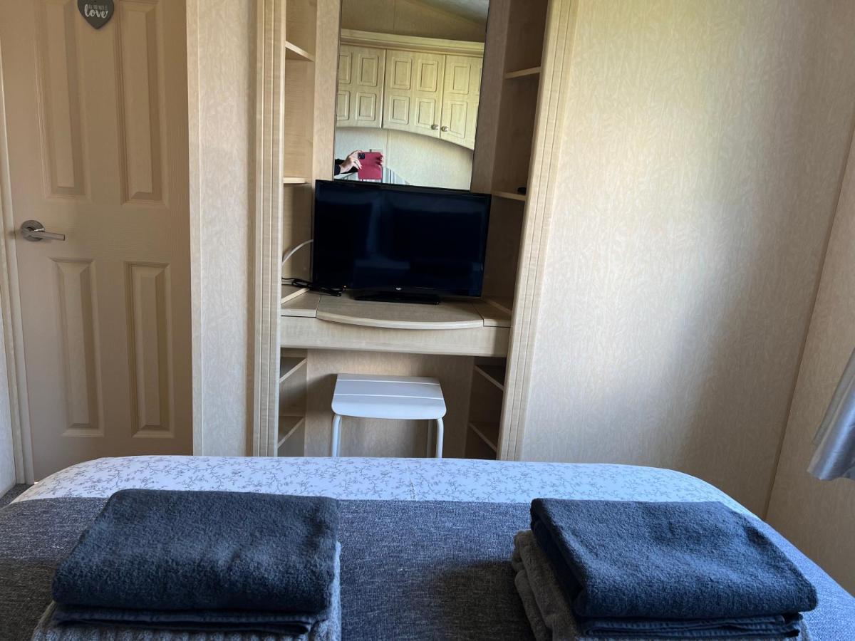 157 Amour Caravan Tywyn Exterior foto